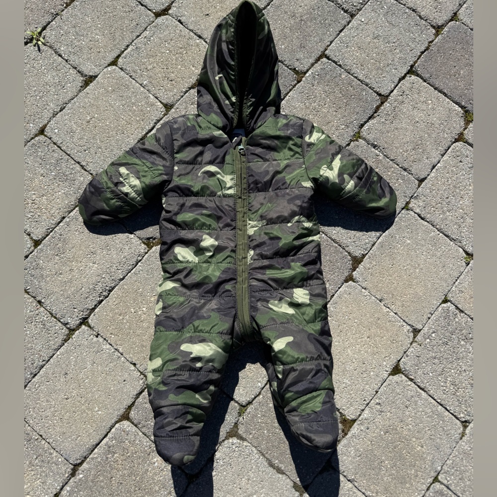 Old Navy Green Camouflage Snowsuit